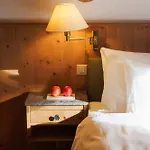Chesa Rosatsch - Of Food 4*