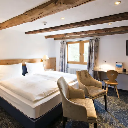 Chesa Rosatsch - Of Food Hotel