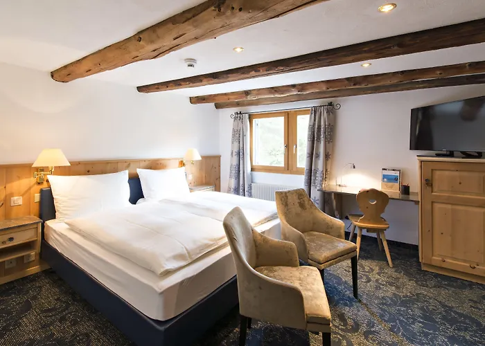 Chesa Rosatsch - Of Food Hotel