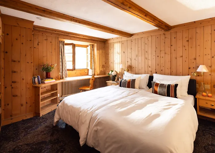 Chesa Rosatsch - Of Food 4*