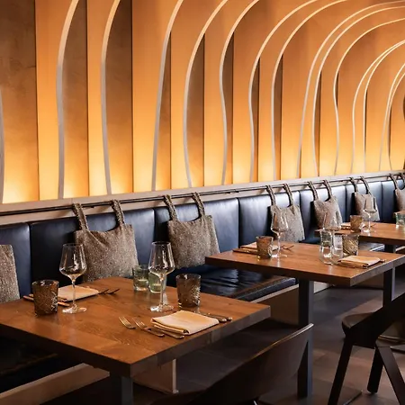 فندق Chesa Rosatsch - Of Food Celerina/Schlarigna