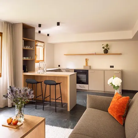 Chesa Rosatsch - Of Food Hotel 4*