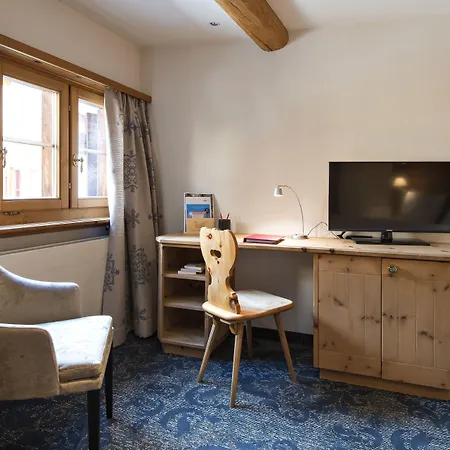 酒店 凯萨罗萨兹酒店 - 食物之家 切勒里纳