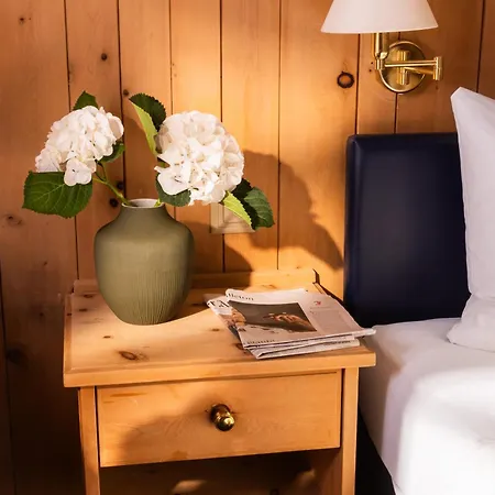 酒店 凯萨罗萨兹酒店 - 食物之家 切勒里纳