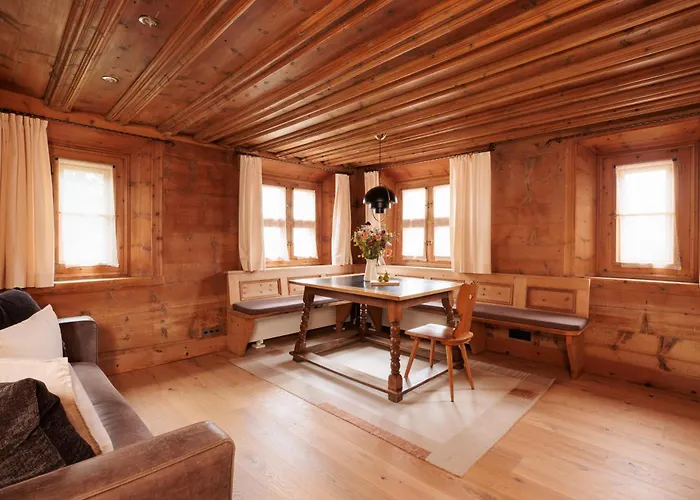 Chesa Rosatsch - Of Food 4*